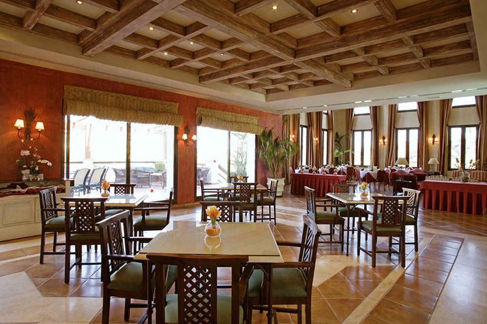 Albayt Beach Касарес Екстериор снимка
